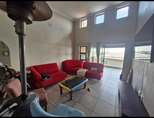 2 BEDROOM APARTMENT FOR SALE IN EVELEIGH